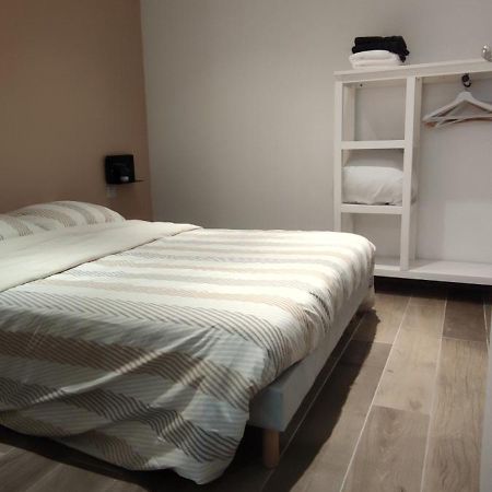 Les Suites Du Relais Saint-Martin-d'Ablois Екстер'єр фото